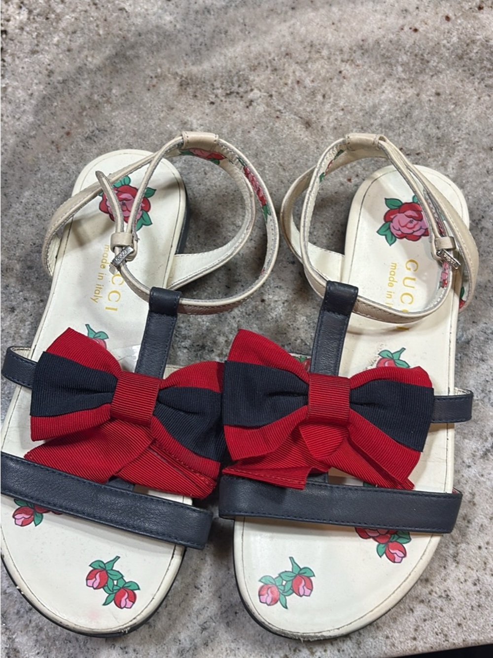 Gucci Kids Navy & Red Bow Floral Strap Sandals